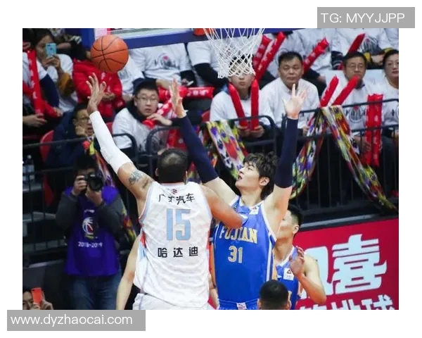 广州篮球队以99分稳居挑战赛积分榜首位,领先其他球队 广州篮球队以99分稳居挑战赛积分榜首位,领先其他球队